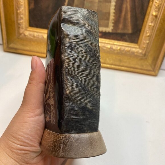 Wendake Buffalo Horn Pen Holder Etched/ Painted Wolf Design KC Gift Canada - Picture 3 of 10